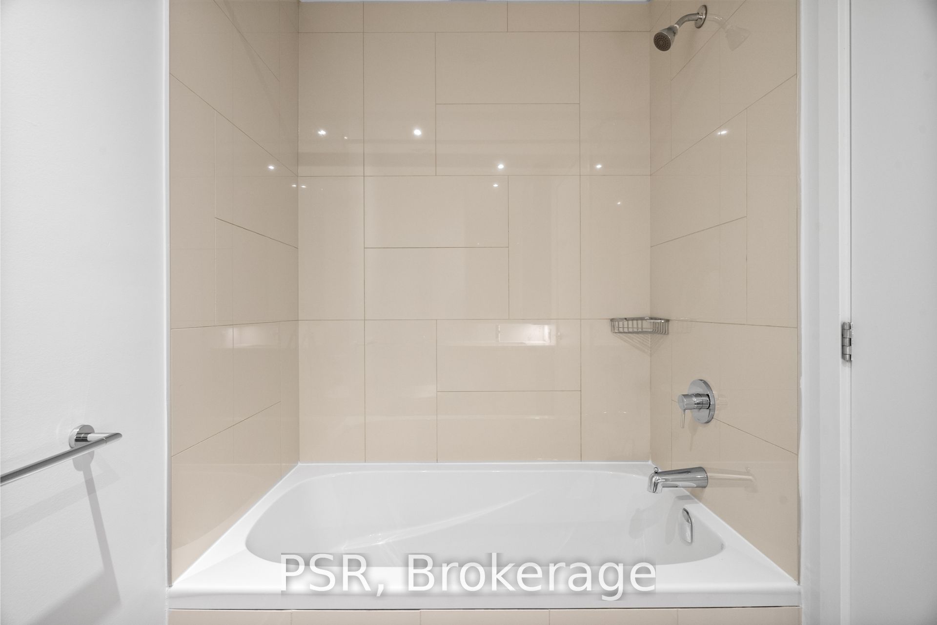 11 Ordnance Street, #1111