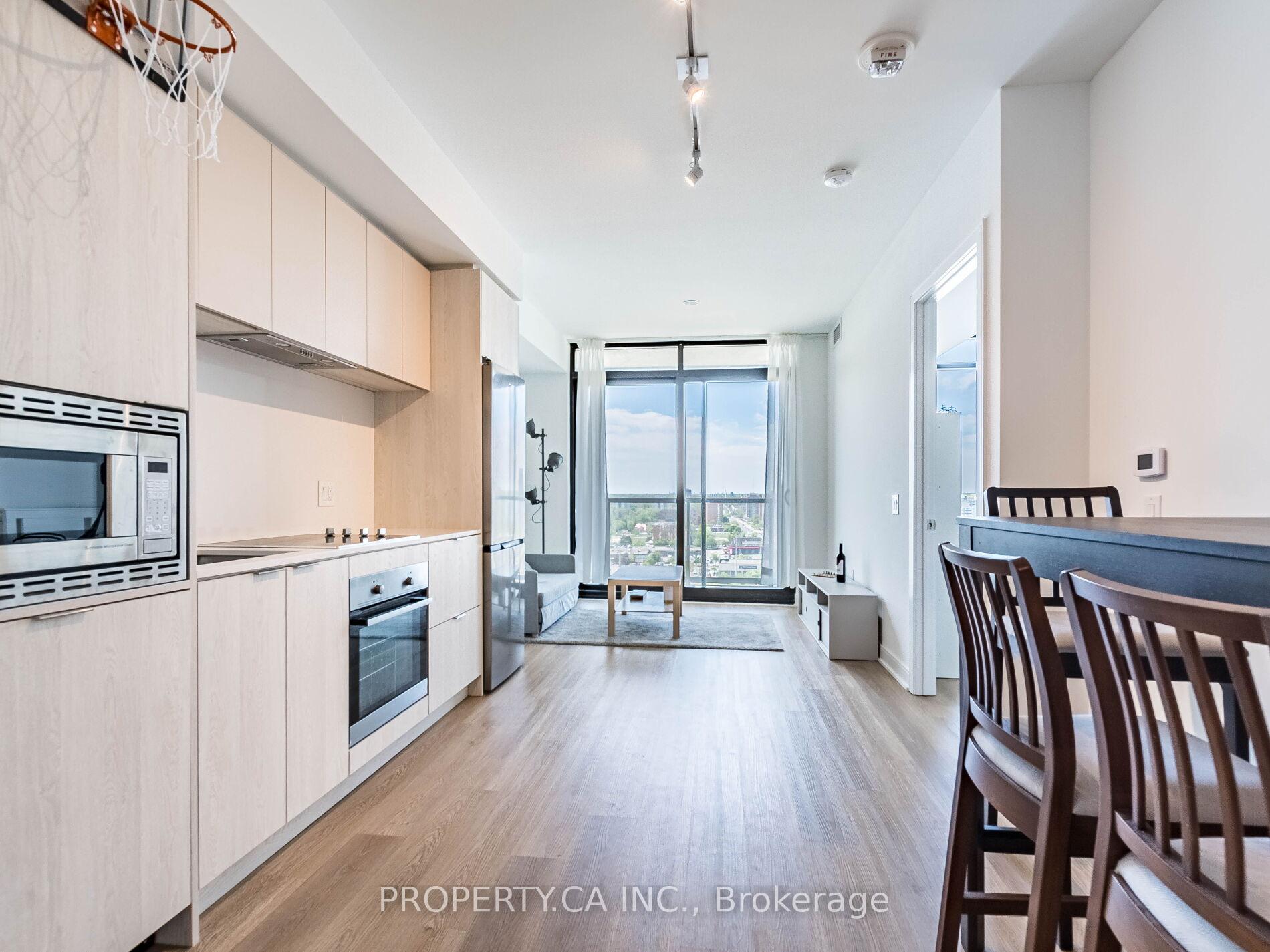 3 Bedrooms Condo at 86 Dundas, Mississauga For sale