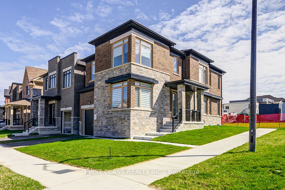 2049 Chris Mason Street, Oshawa, ON L1H 7K5