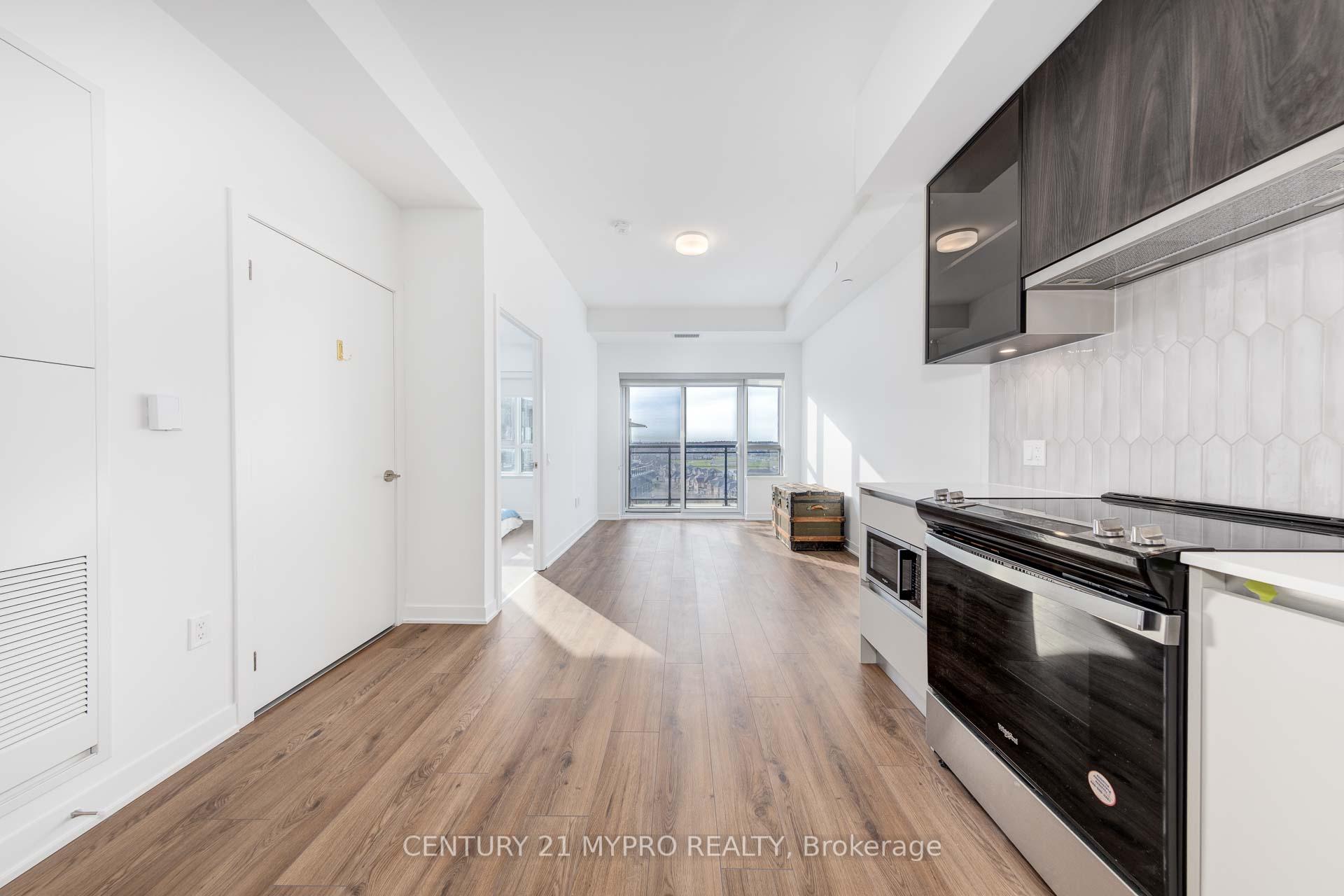 1 Bedroom Condo at 395 Dundas,  Oakville For sale