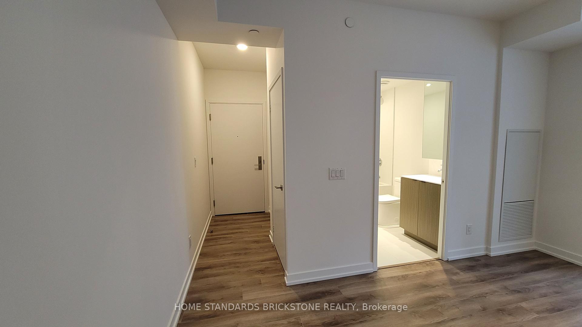 1 Bedroom Condo at 20 Edward, Toronto For sale