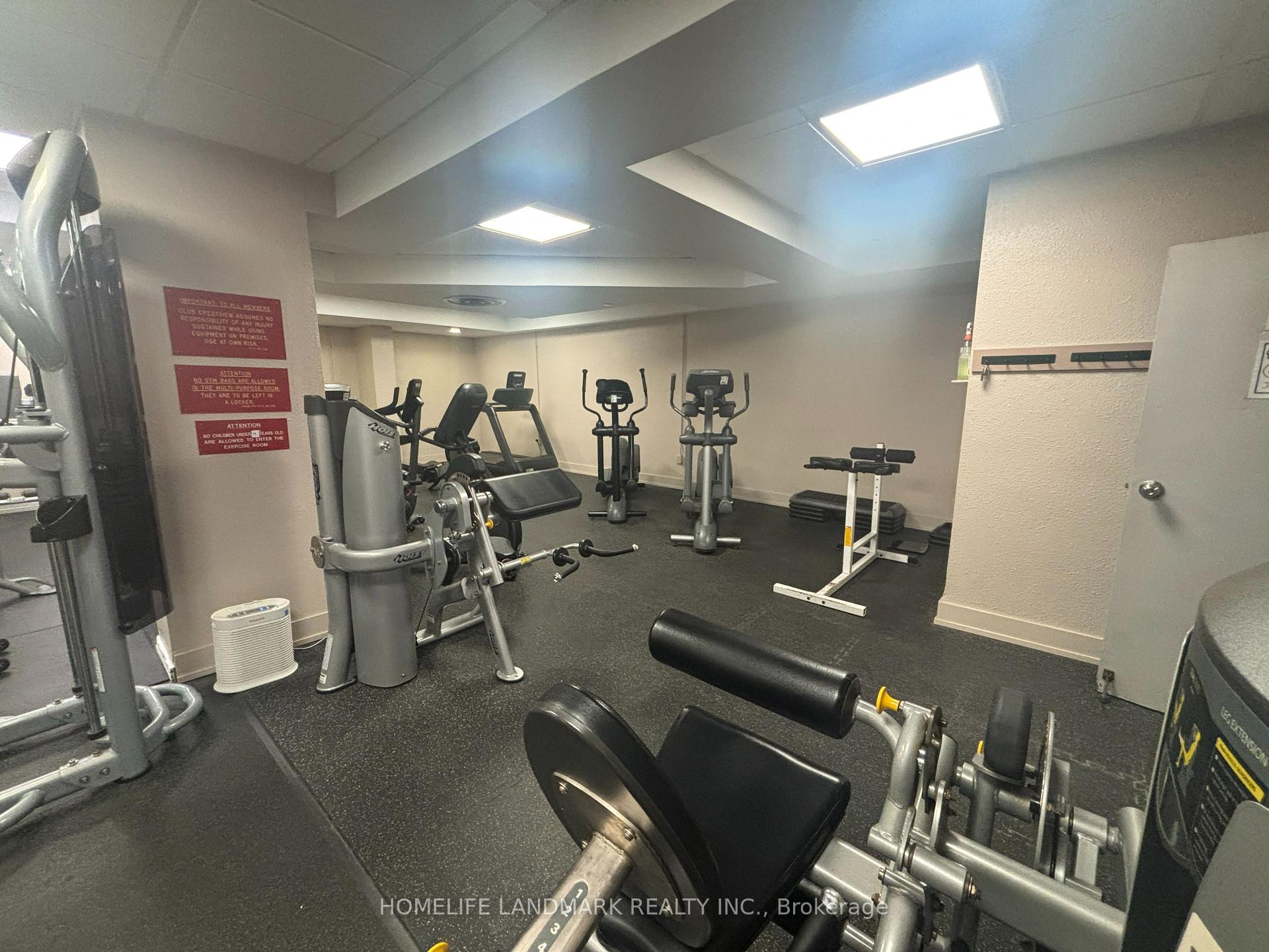3 Bedrooms Condo at 260 Seneca Hill, Toronto For sale