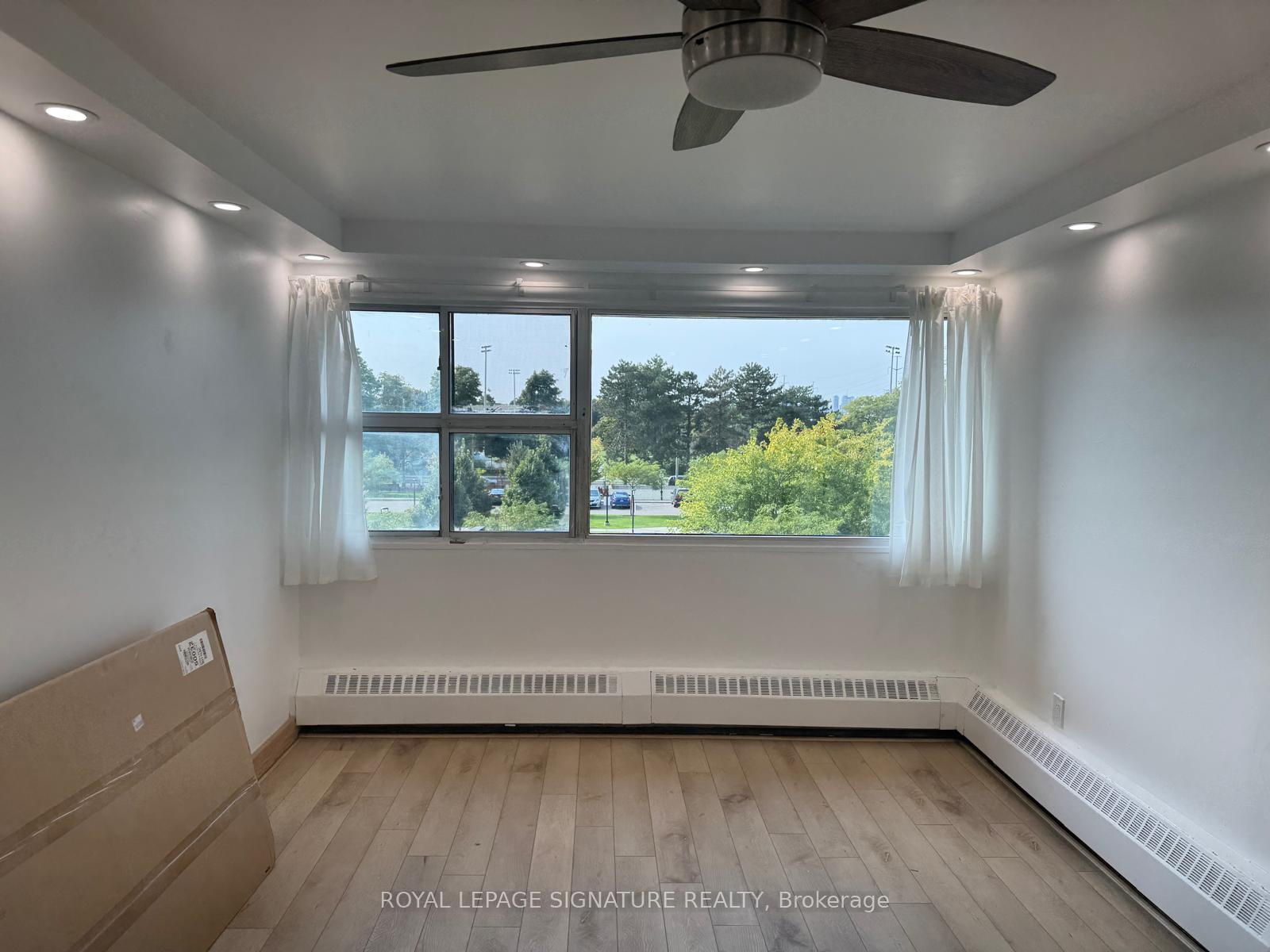 2 Bedrooms Co-op at 725 Don Mills, Toronto For sale