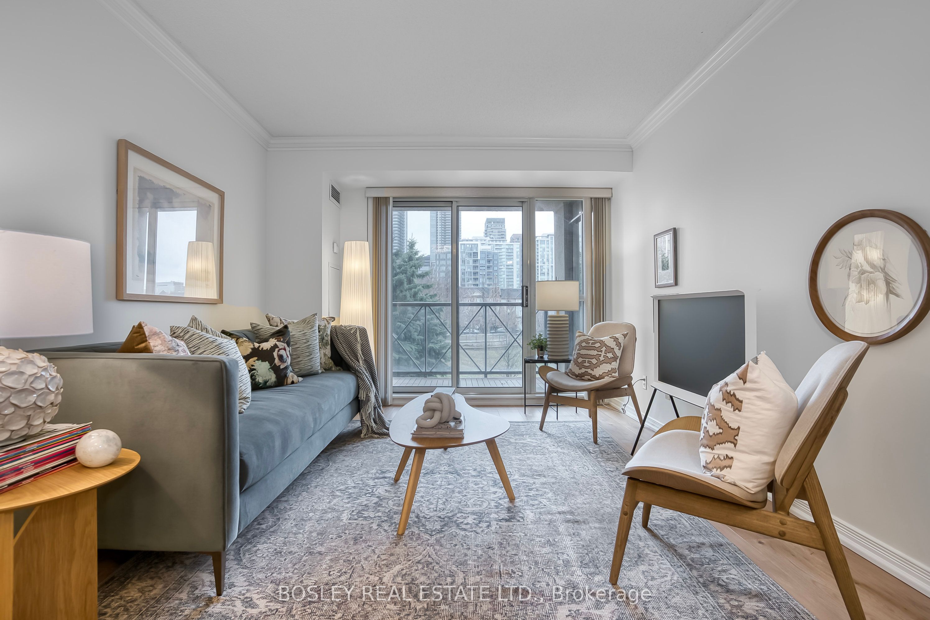 51 Harrison Garden Boulevard, #203