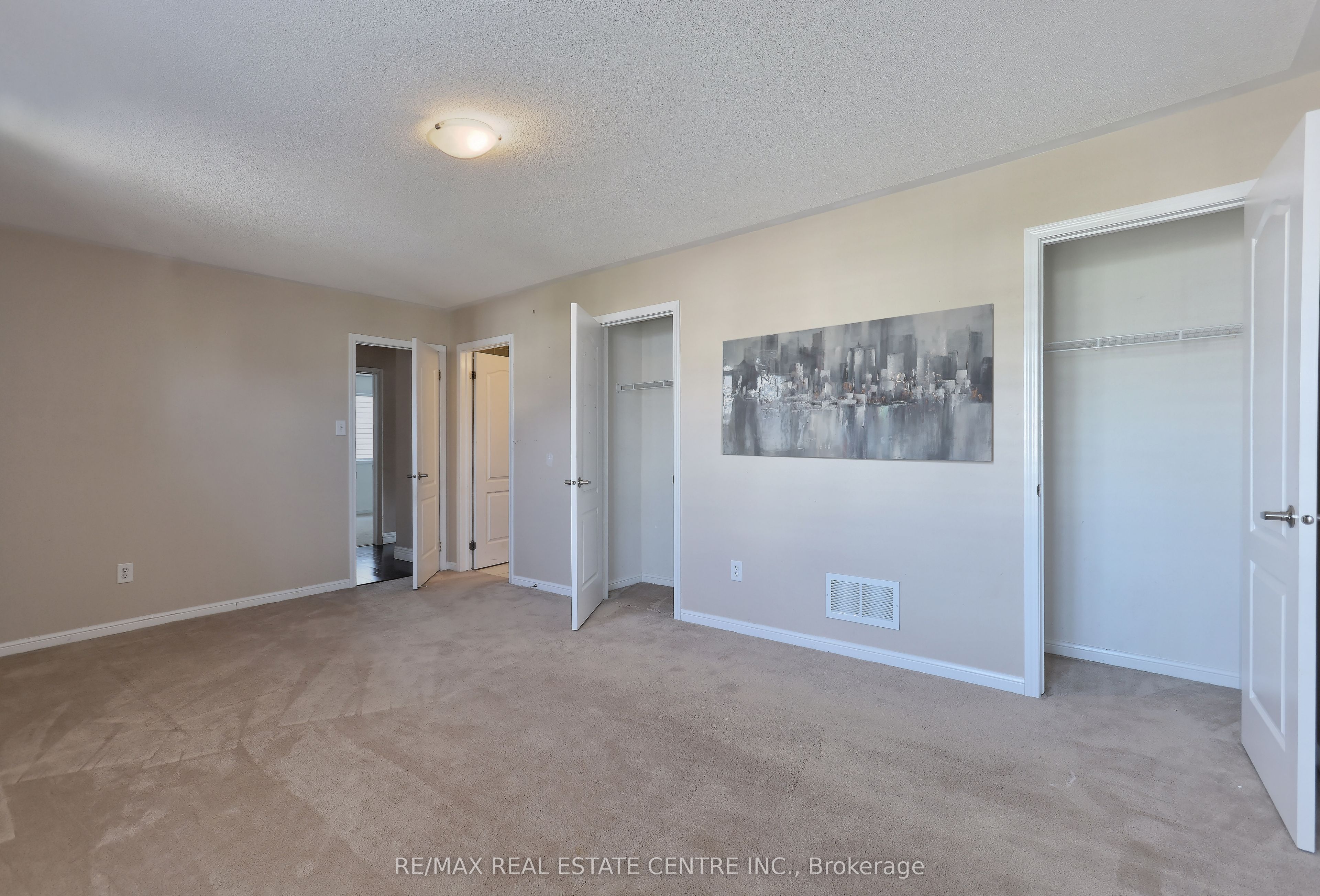 1399 Marshall Crescent
