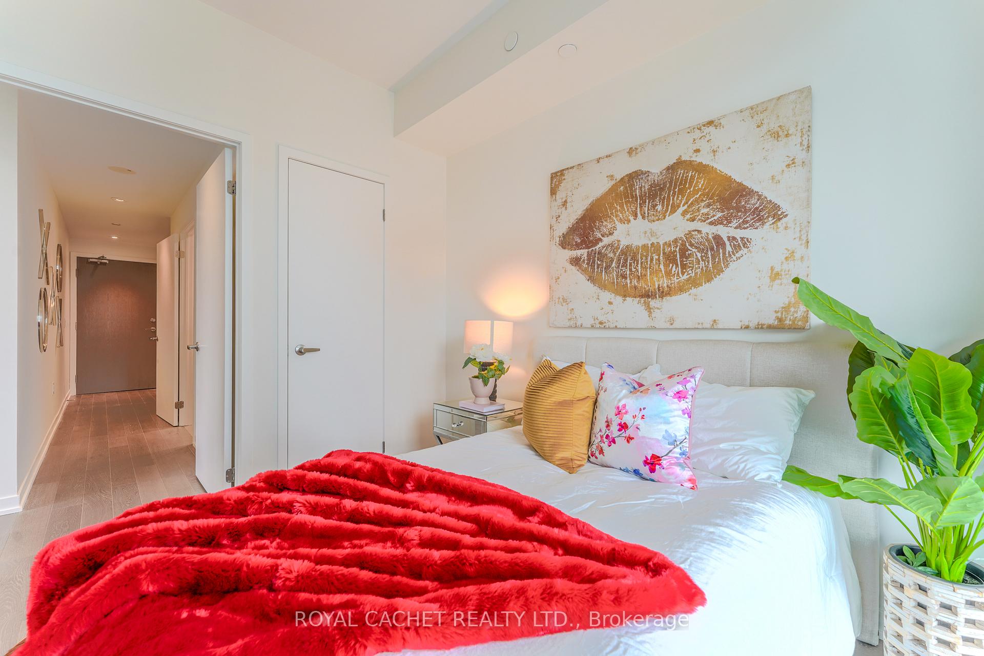 2 Bedrooms Condo at 15 Lower Jarvis, Toronto For sale