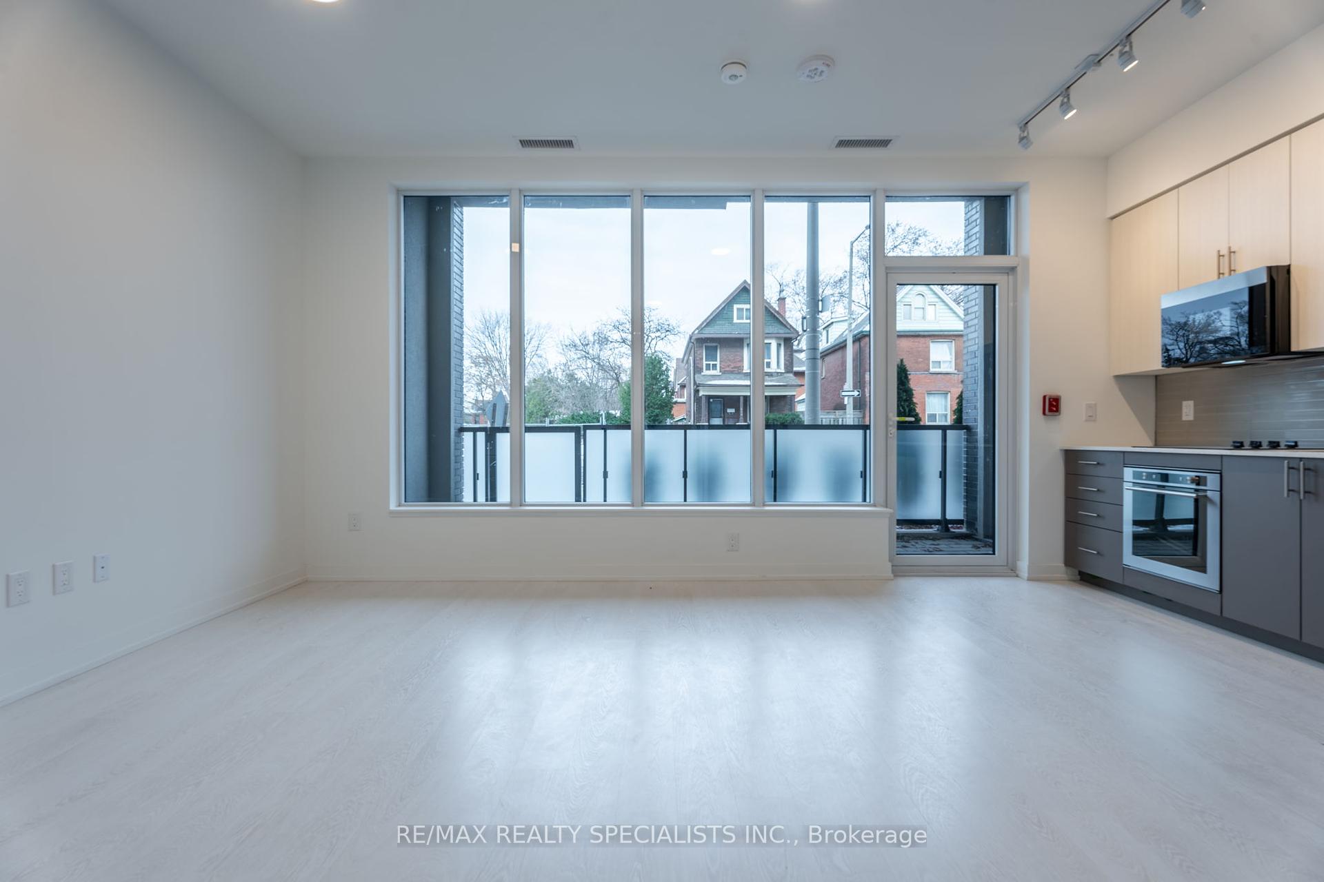 1 Bedroom Condo at 415 Main, Hamilton For sale