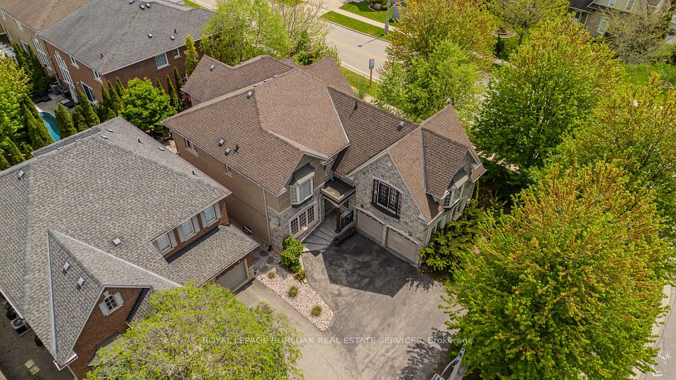 373 Burloak