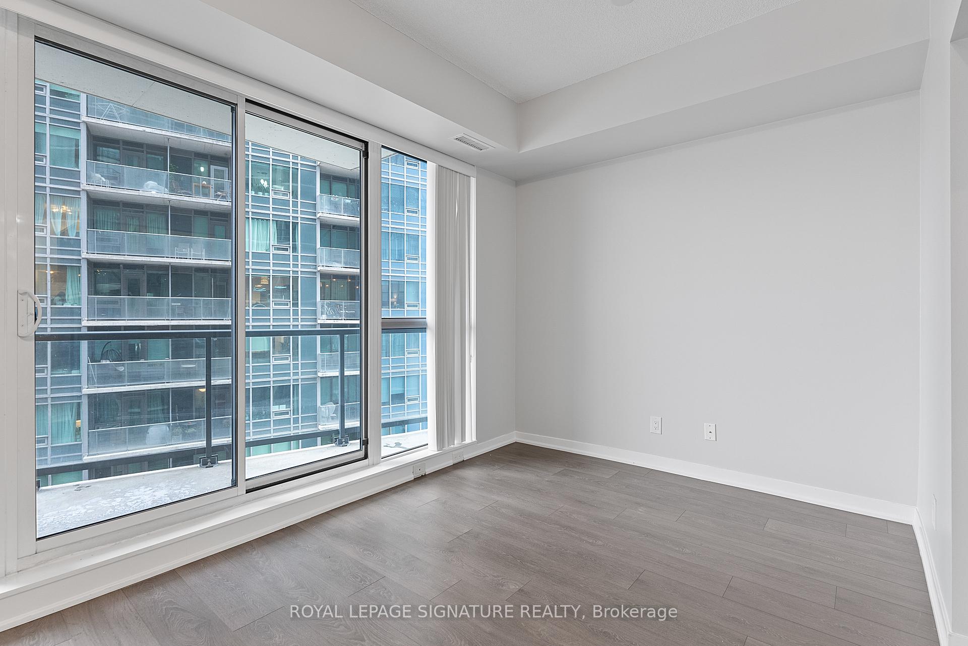 1 Bedroom Condo at 51 East Liberty,  Toronto For sale