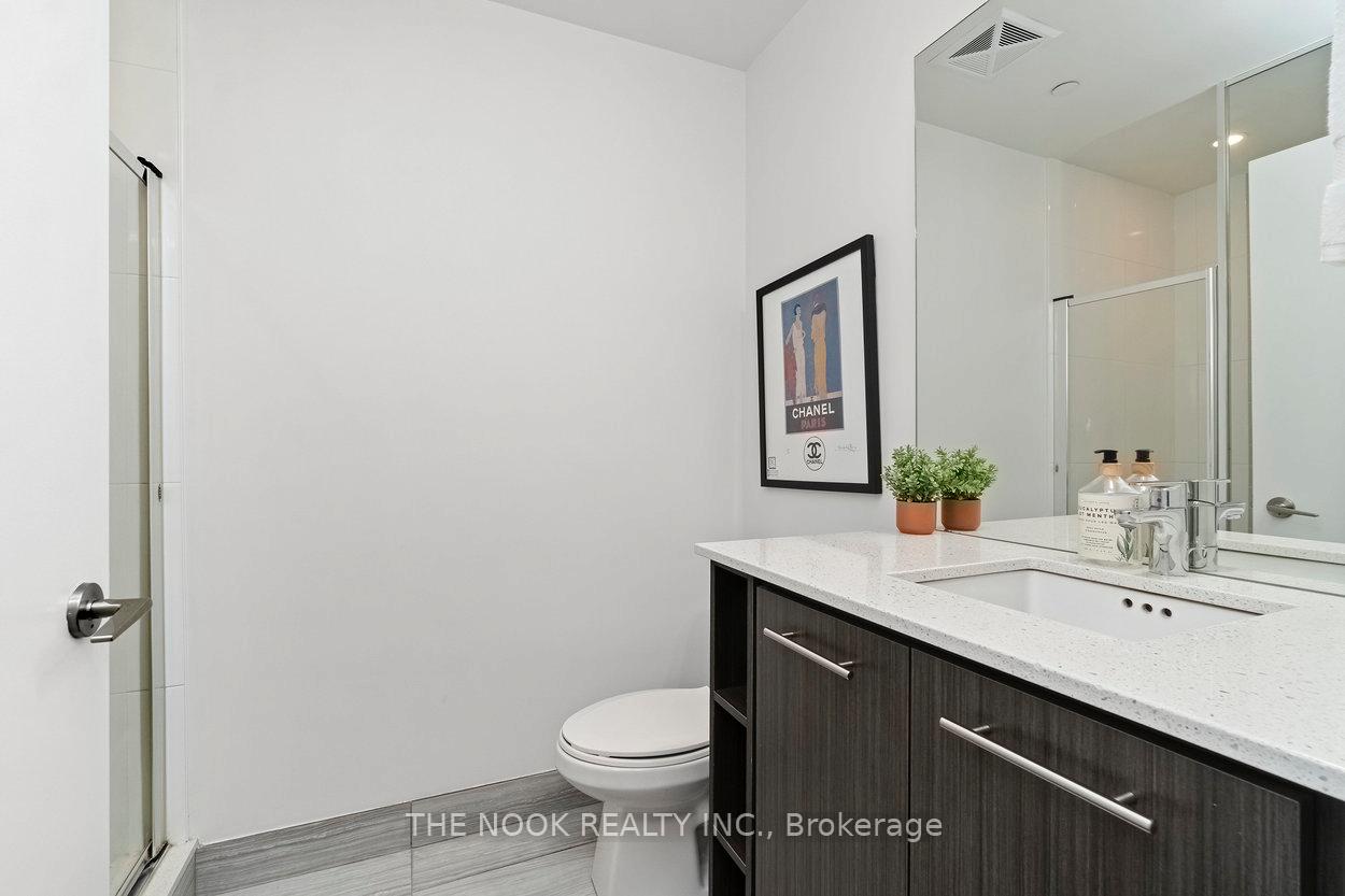 2 Bedrooms Condo at 435 Richmond, Toronto For sale