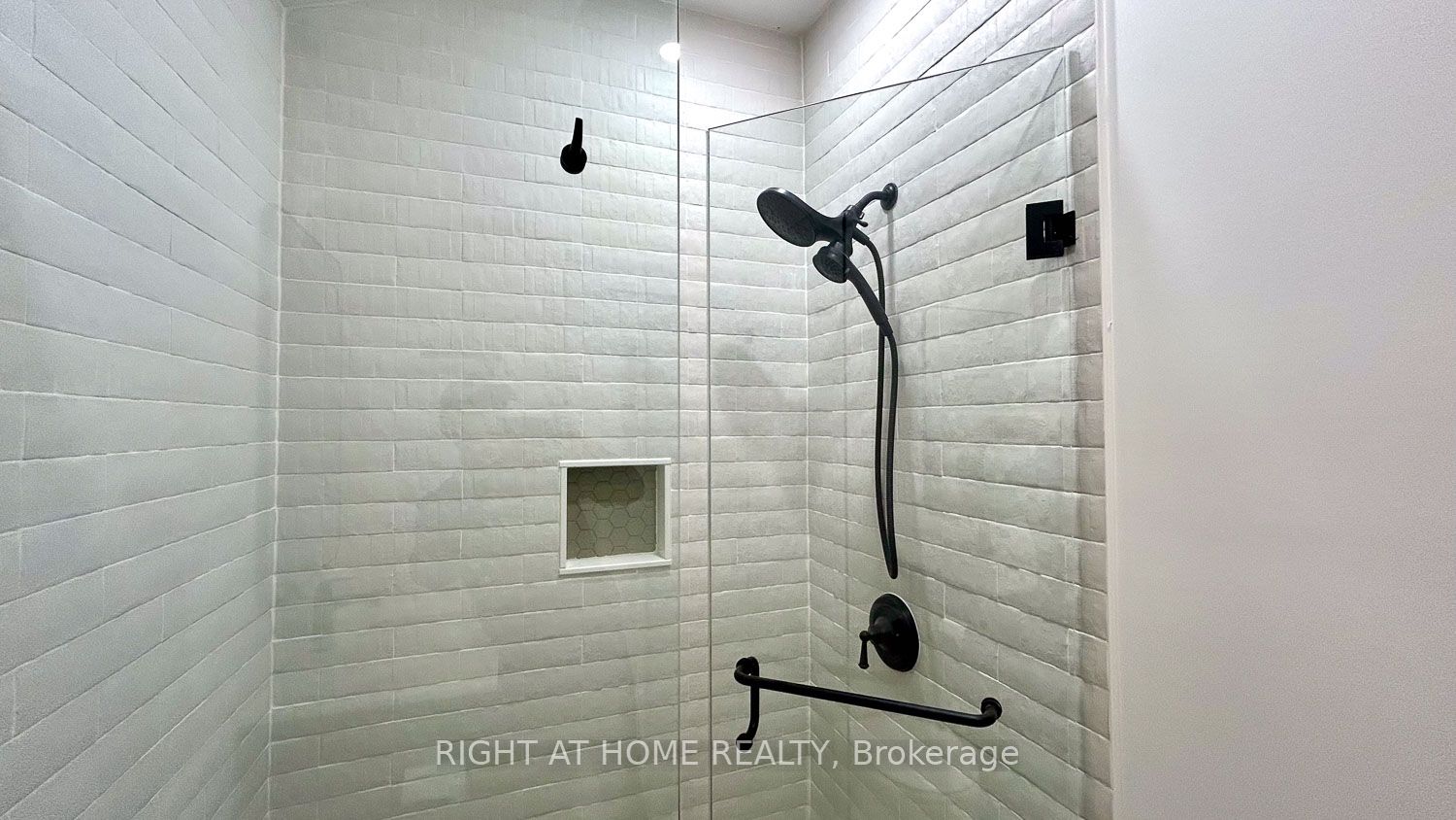 21 Northgate Drive, #Garden Suite