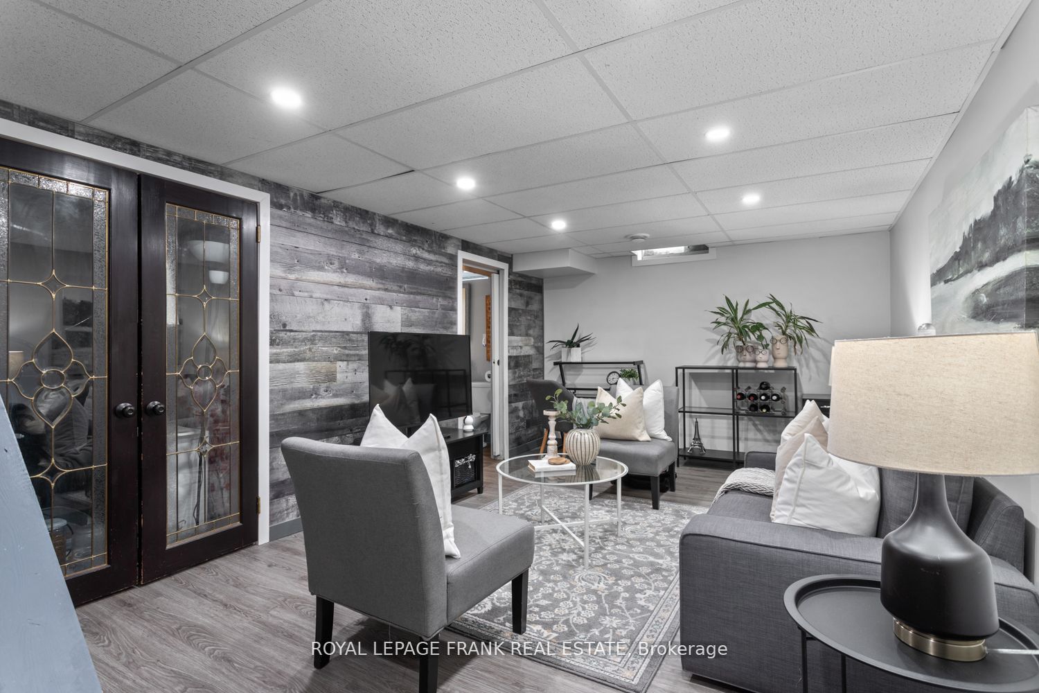 1331 Mary Street N, #17