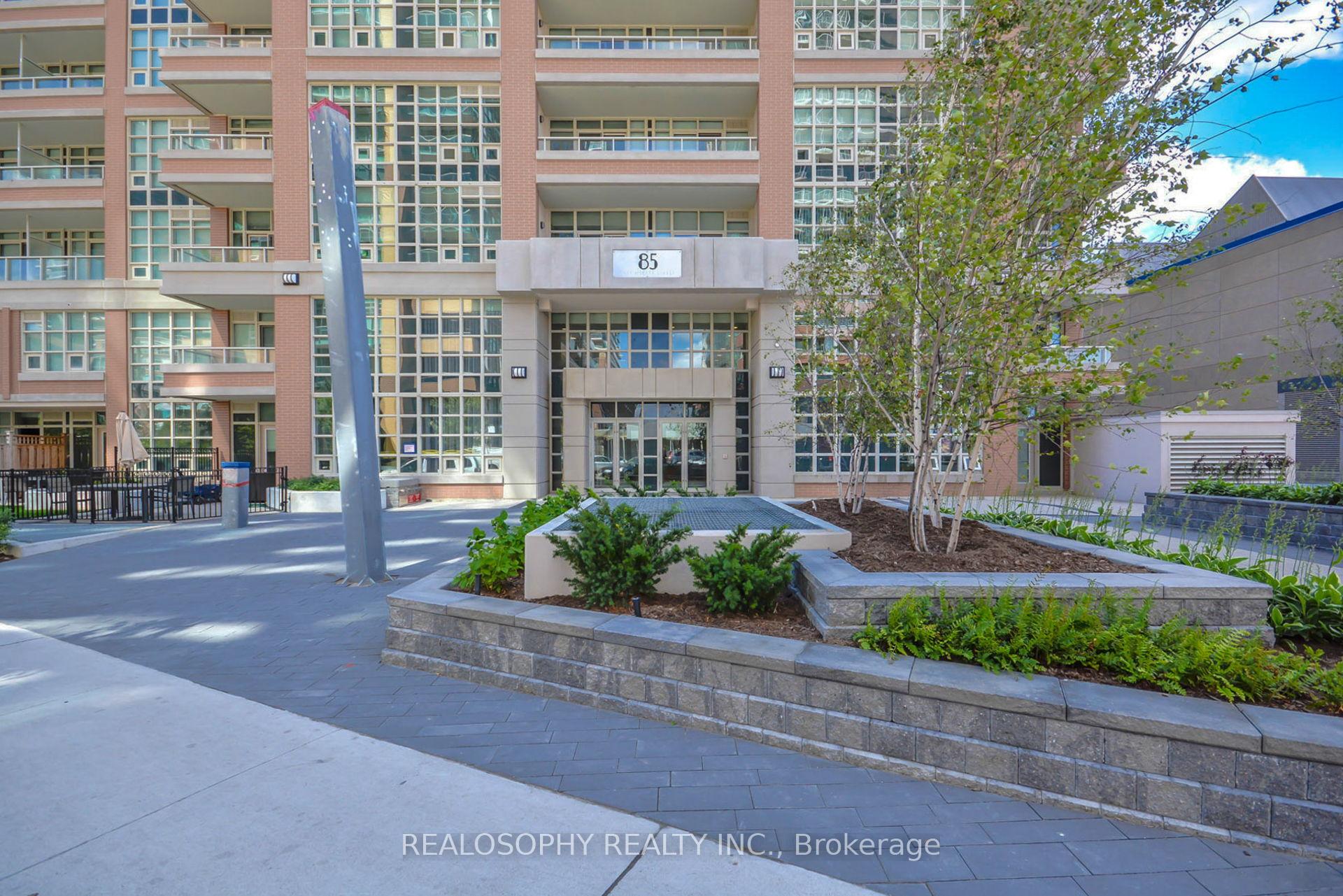 3 Bedrooms Condo at 85 East Liberty, Toronto For sale