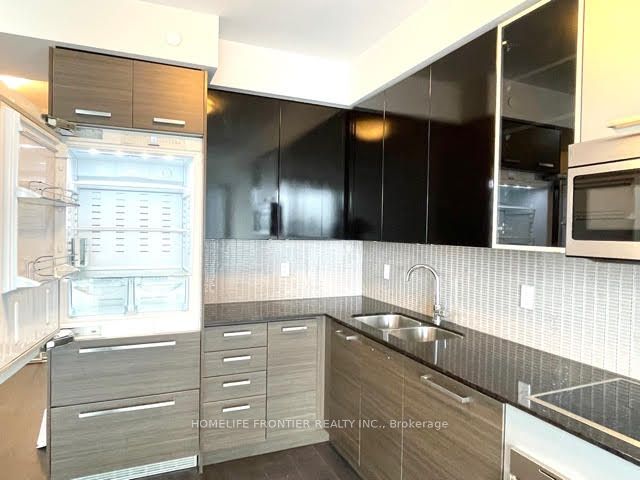 #3208 - 5168 Yonge Street, Toronto, ON M2N 0G1