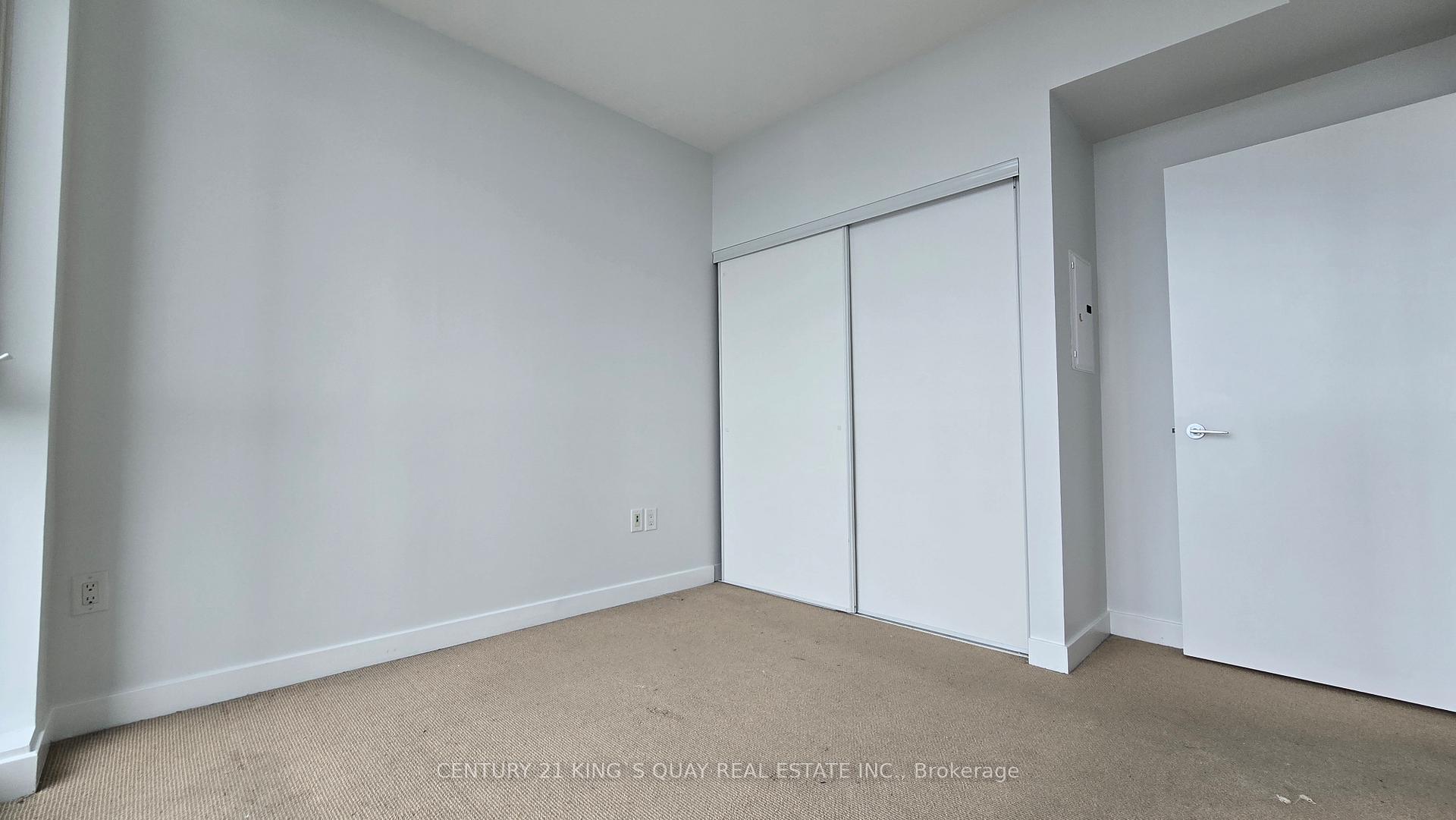 2 Bedrooms Condo at 21 Iceboat, Toronto For sale