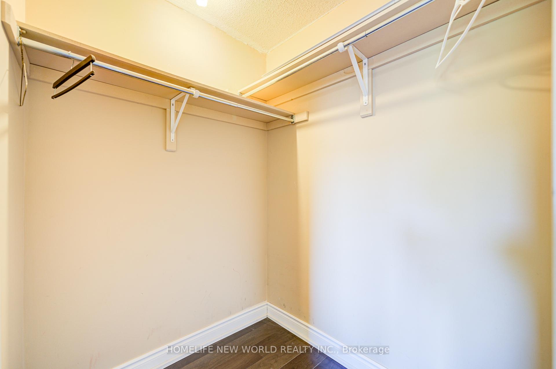 3 Bedrooms Condo at 3895 Doug Leavens, Mississauga For sale