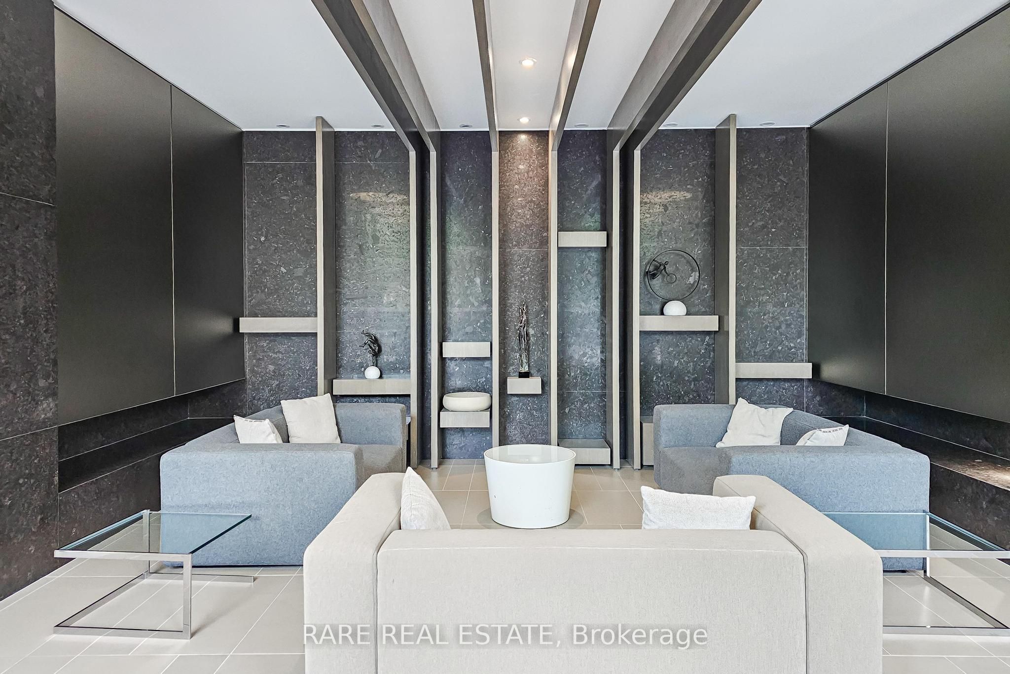 101 Charles Street E, #3210