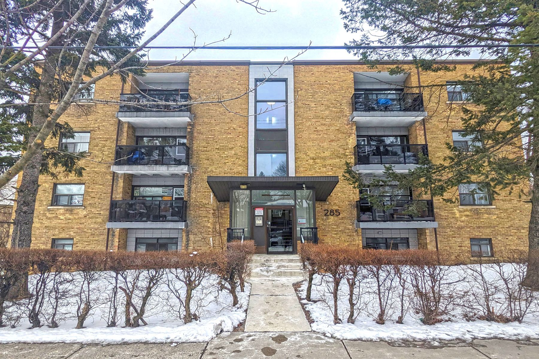 285 Park Lawn Road