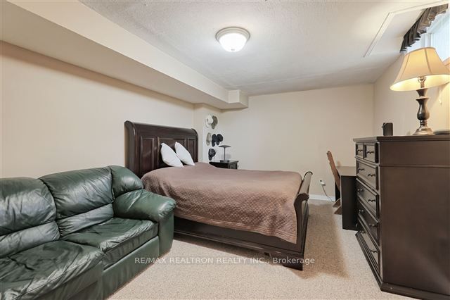 852 Norwick Road