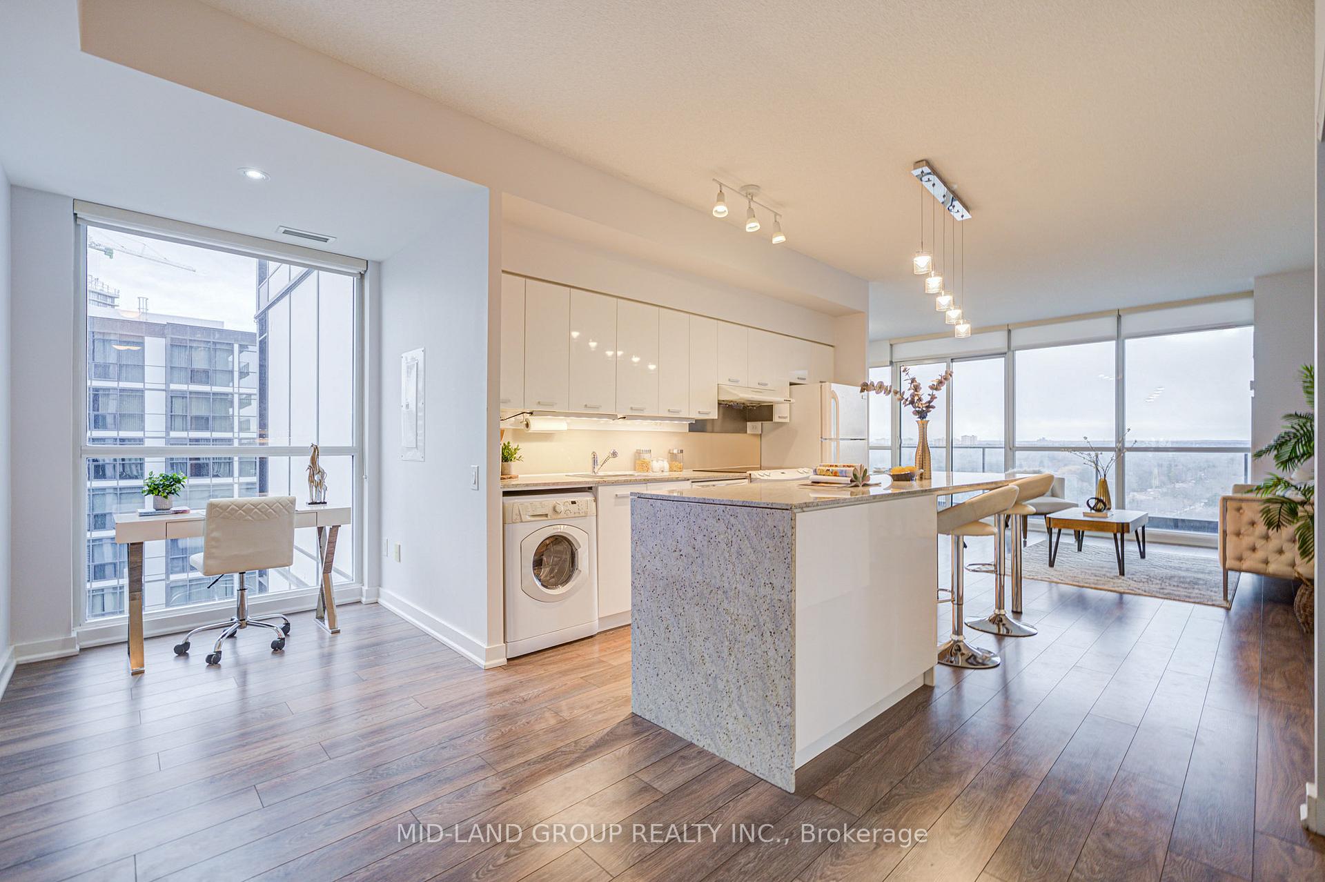 3 Bedrooms Condo at 29 Singer,  Toronto For sale