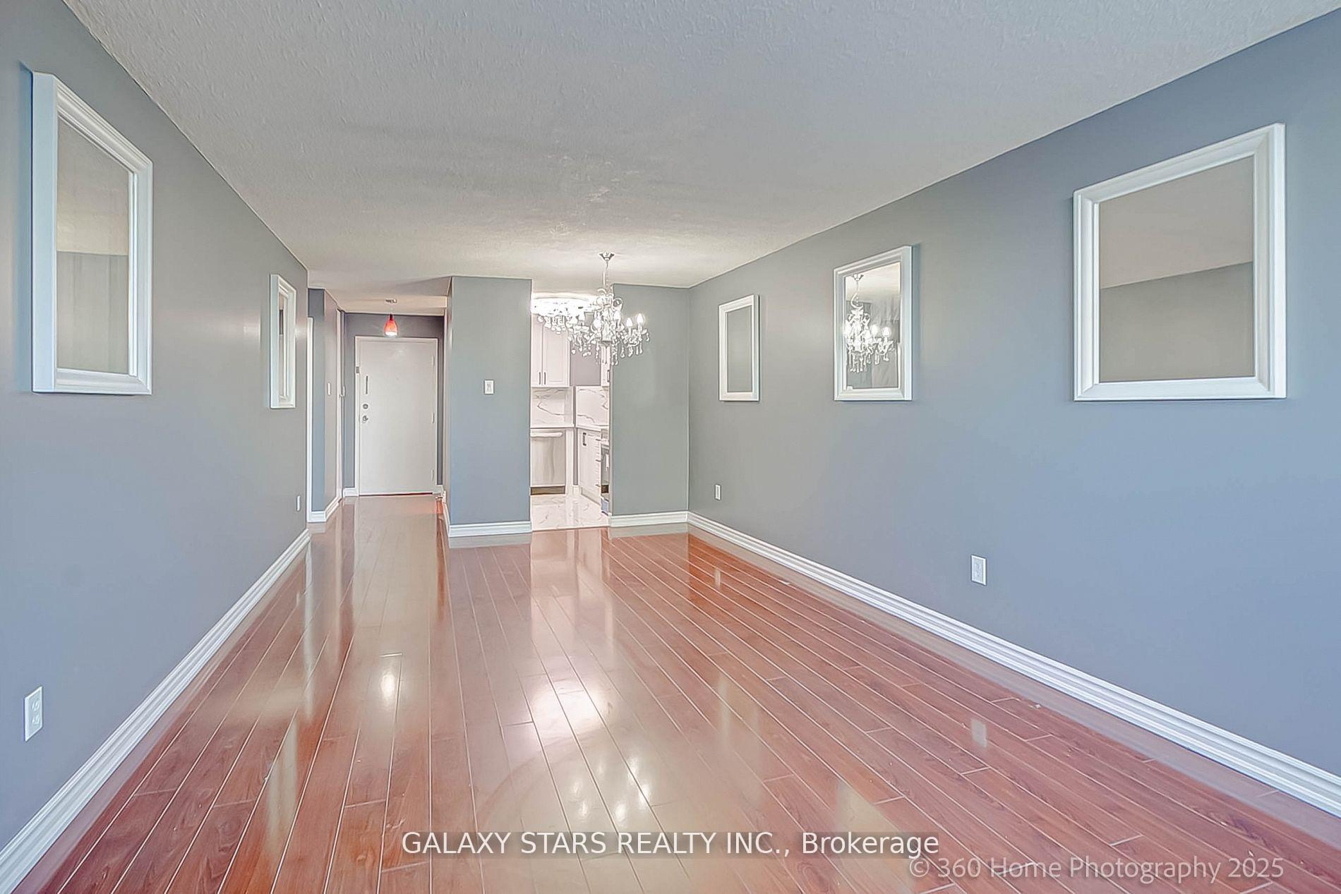 1 Bedroom Condo at 10 Tapscott,  Toronto For sale