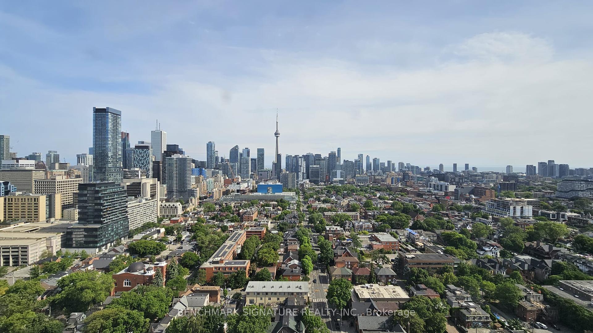 2 Bedrooms Condo at 203 College, Toronto For sale
