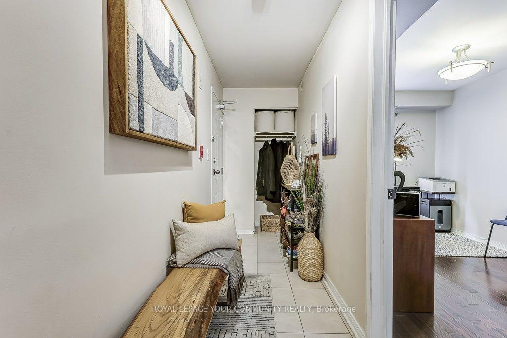 4 Bedrooms Condo at 651 Warden, Toronto For sale