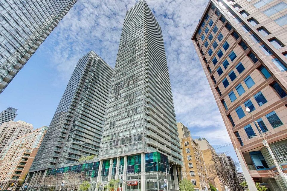 38 Grenville Street