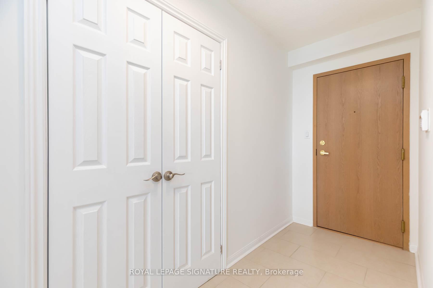 1 Bedroom Condo at 88 Corporate, Toronto For sale