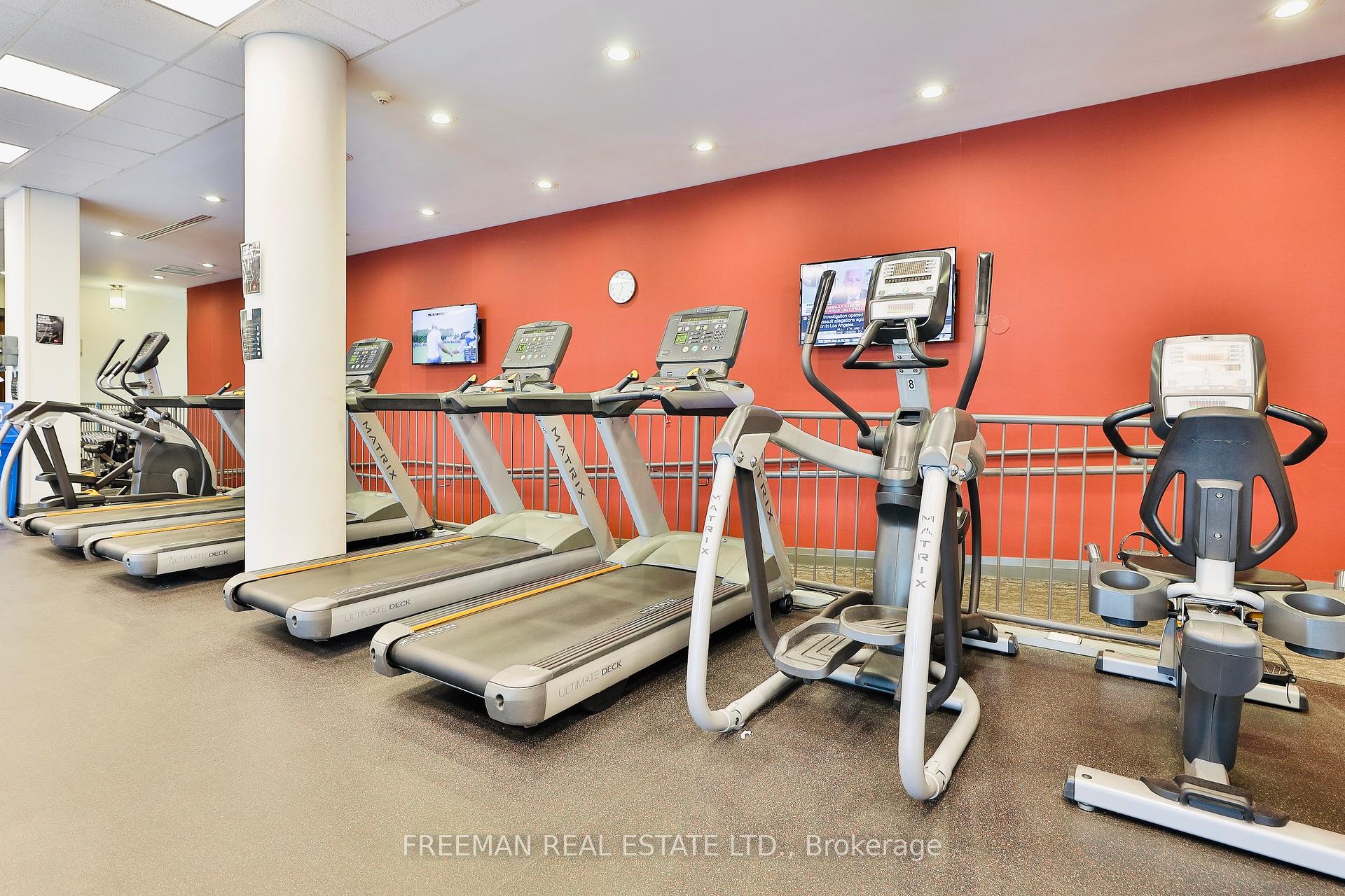 1 Bedroom Condo at 3 Rean Dr, Toronto For sale