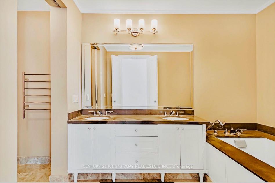1 Bedroom Condo at 183 Wellington, Toronto For sale