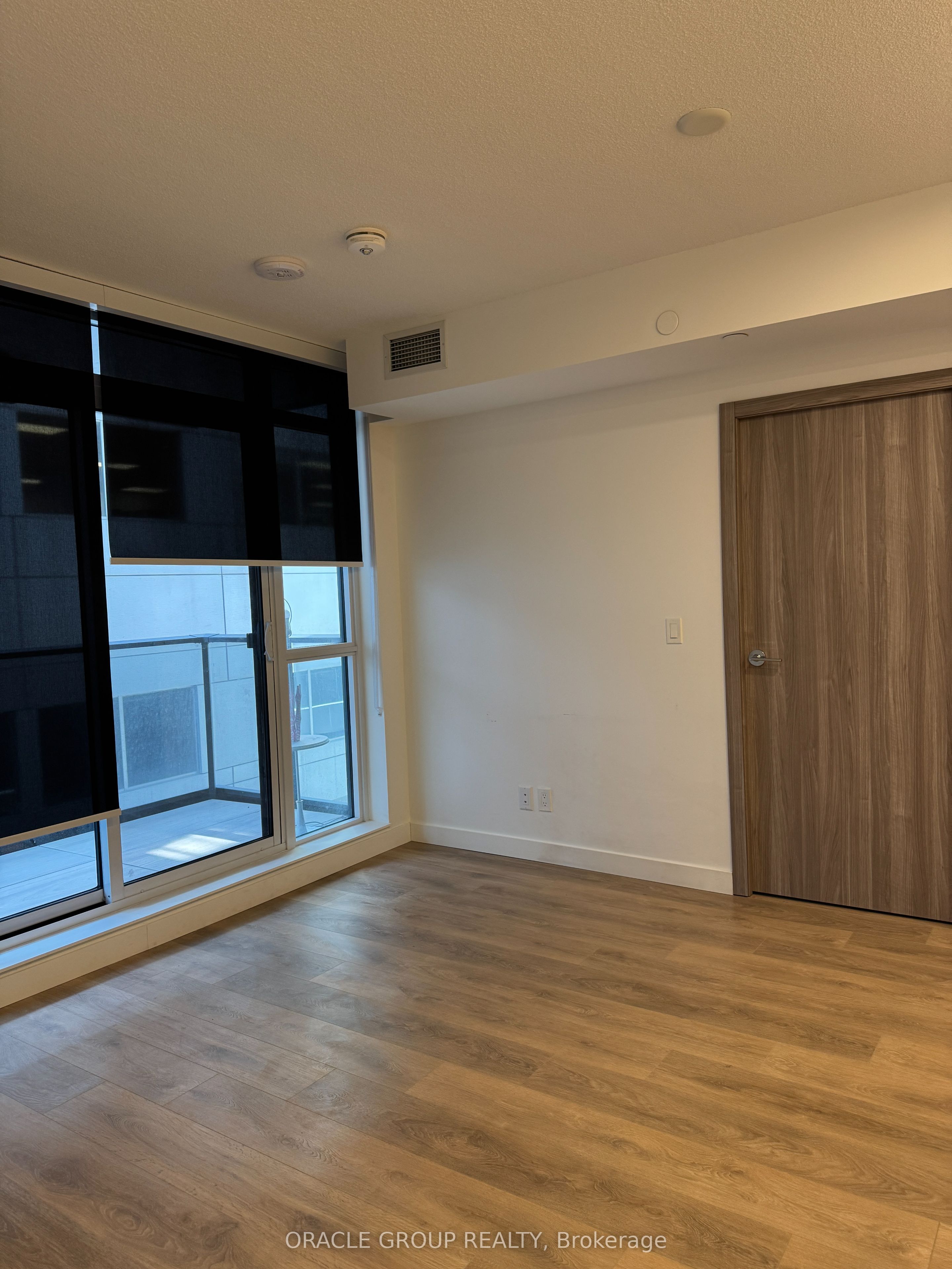38 Widmer Street, #1008