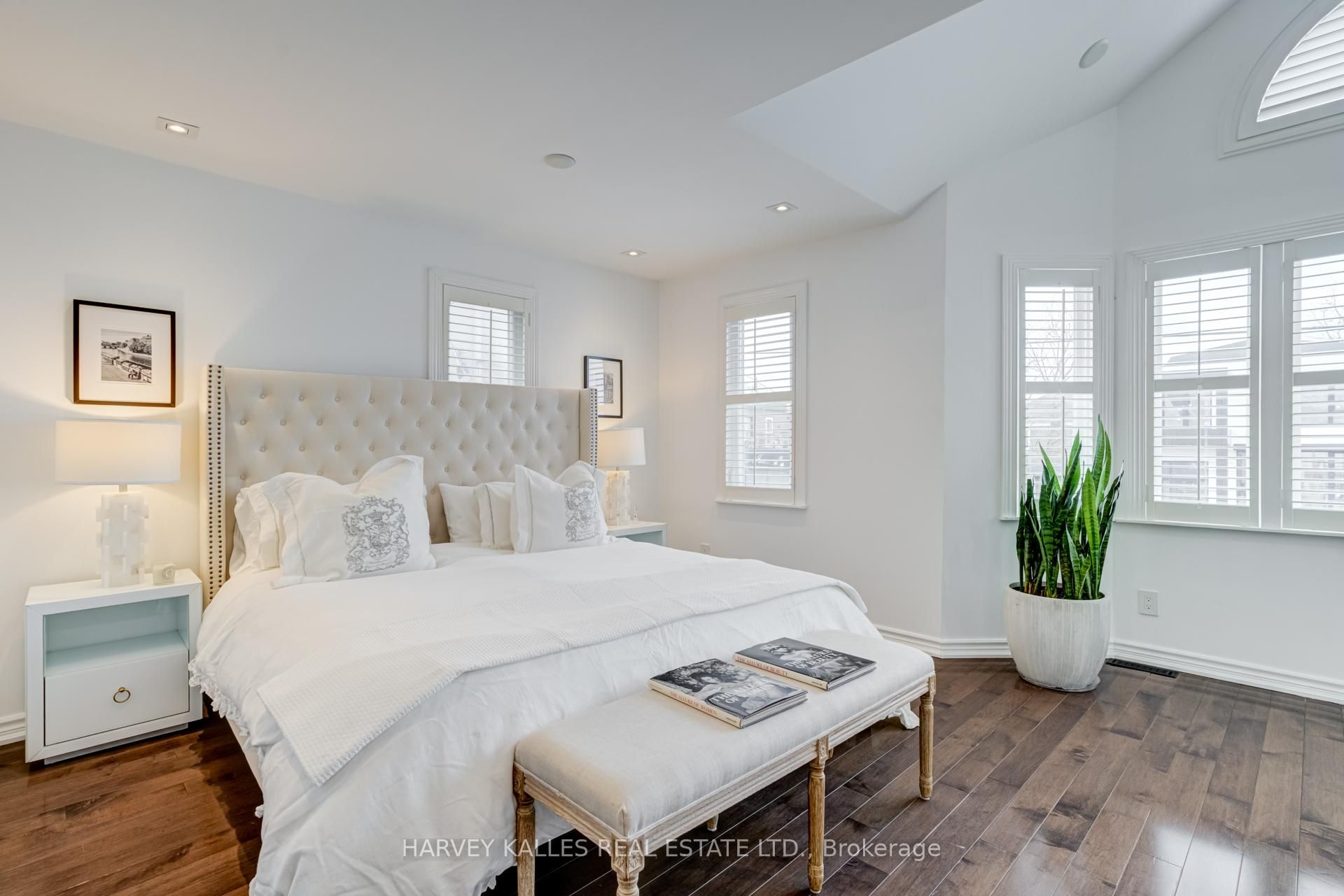 213 Brooke Avenue