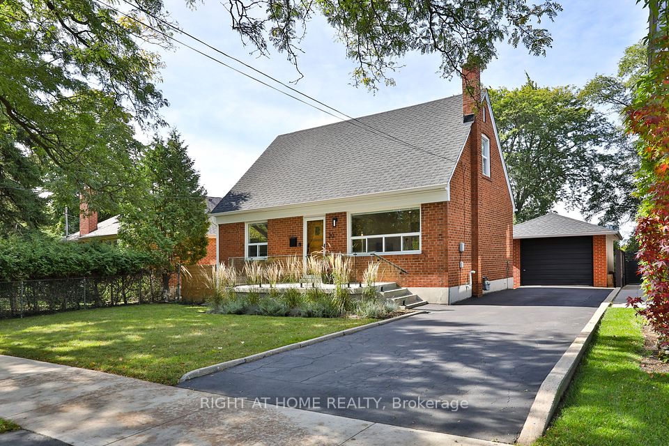 20 Amesbury