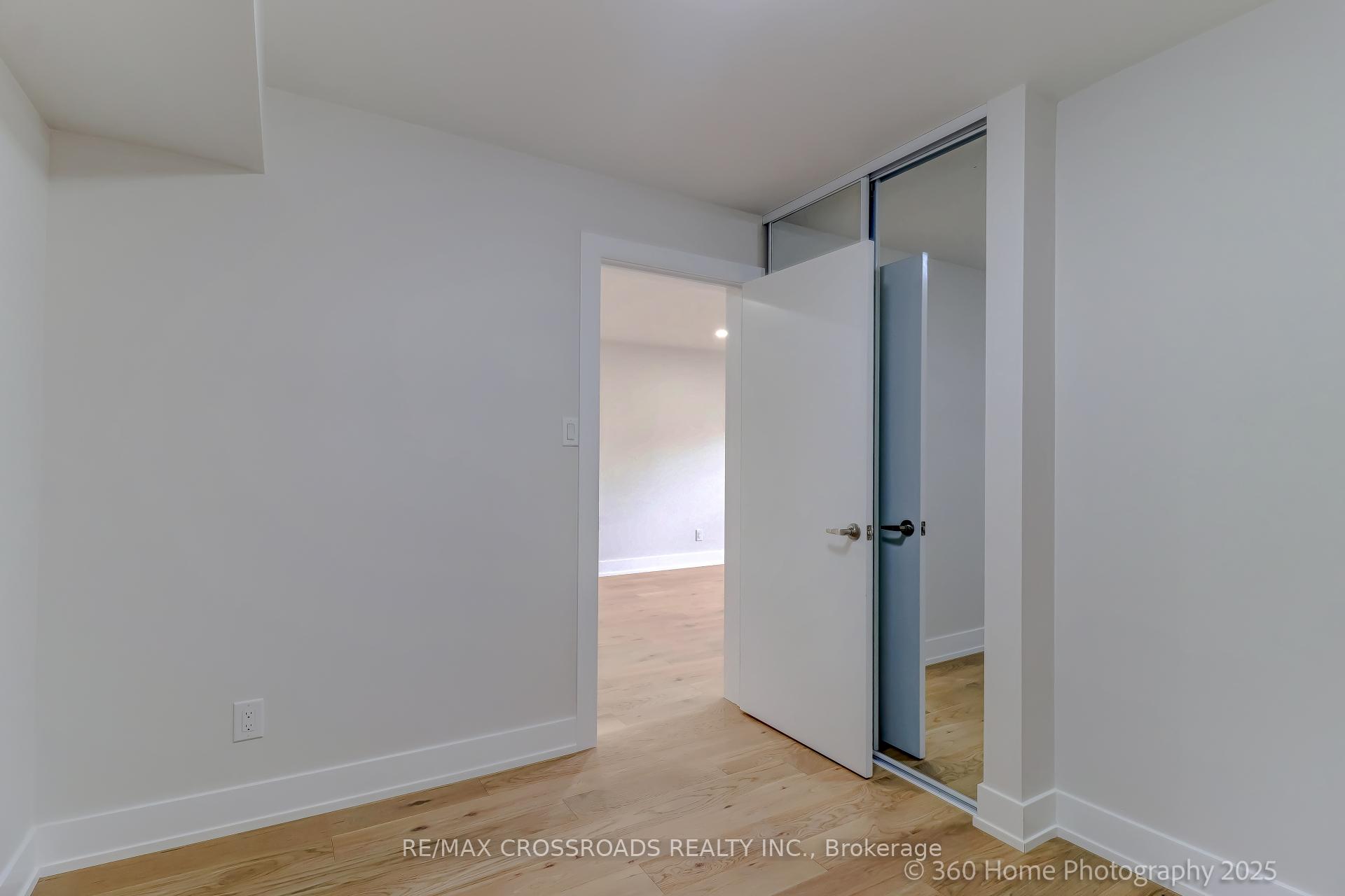 3 Bedrooms Condo at 70 Sidney Belsey,  Toronto For sale