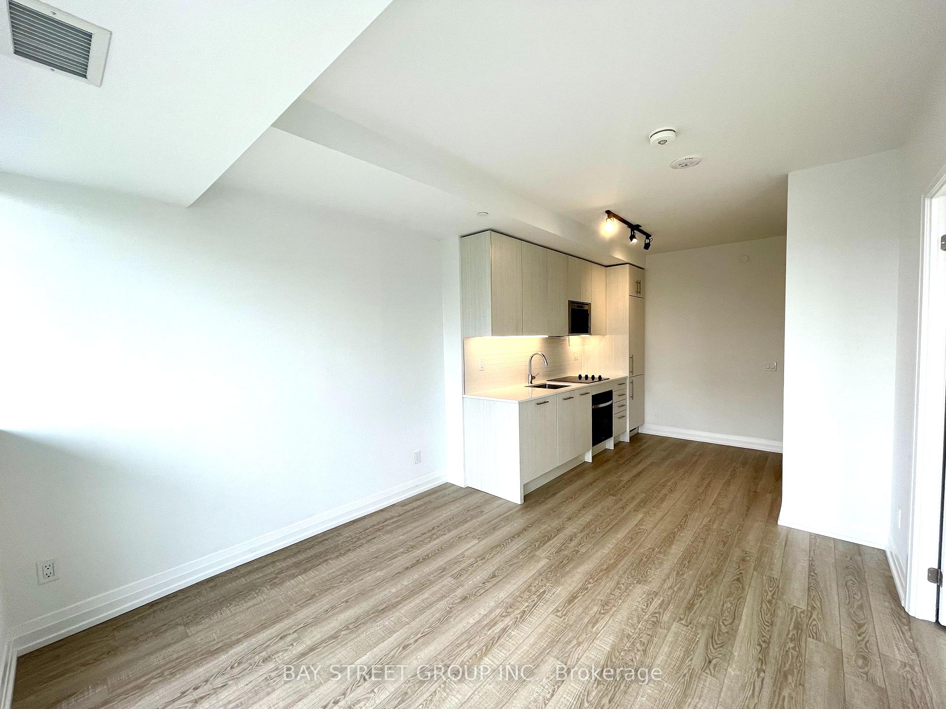 2 Bedrooms Condo at 286 Main, Toronto For sale