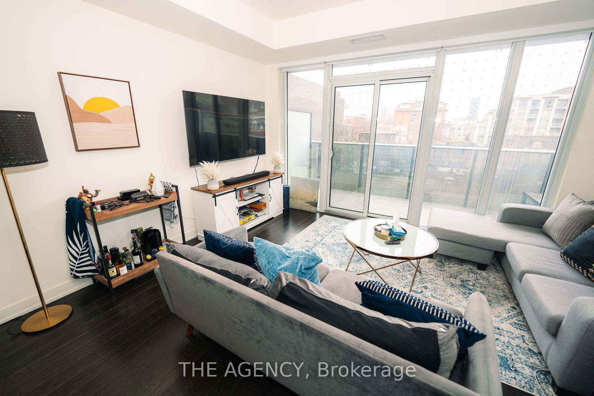 1 Bedroom Condo at 330 Richmond,  Toronto For sale