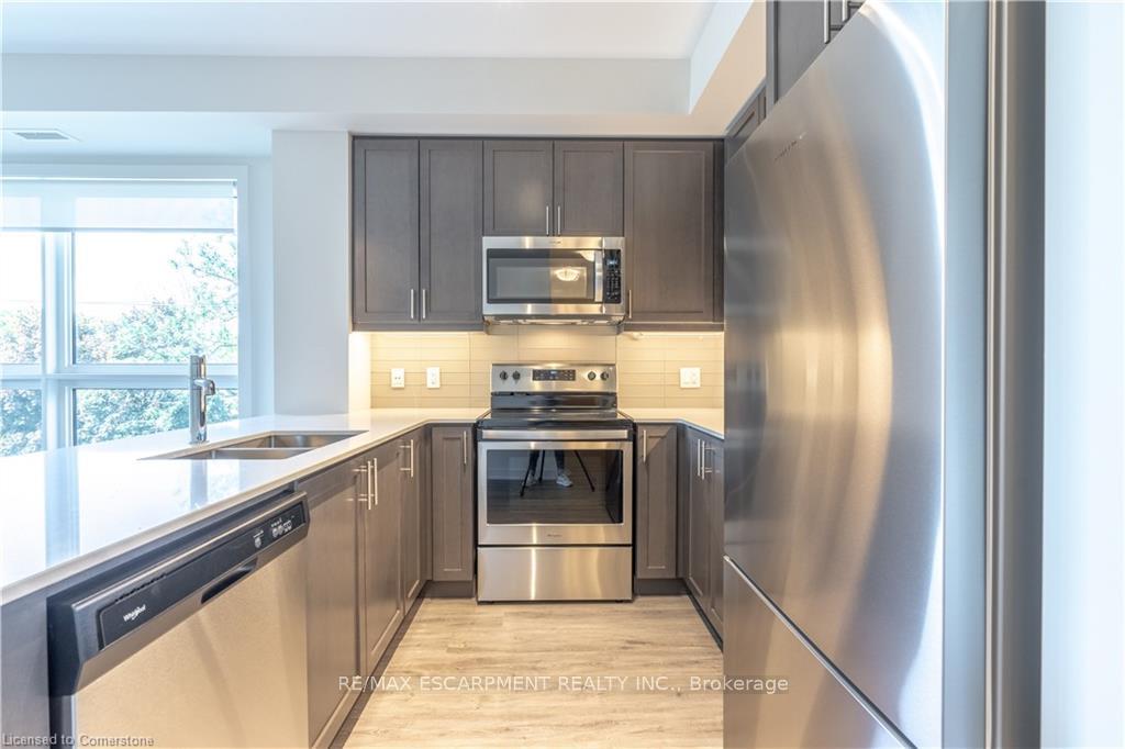 1 Bedroom Condo at 320 Plains, Burlington For sale