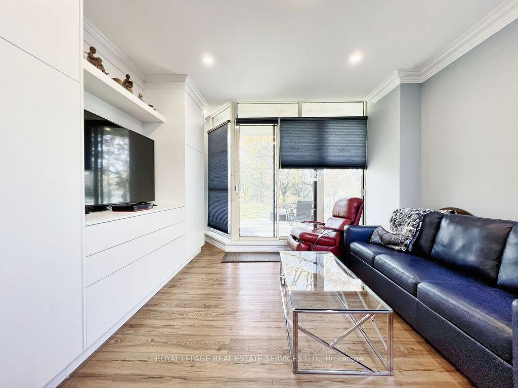 3 Bedrooms Condo at 5444 Yonge, Toronto For sale