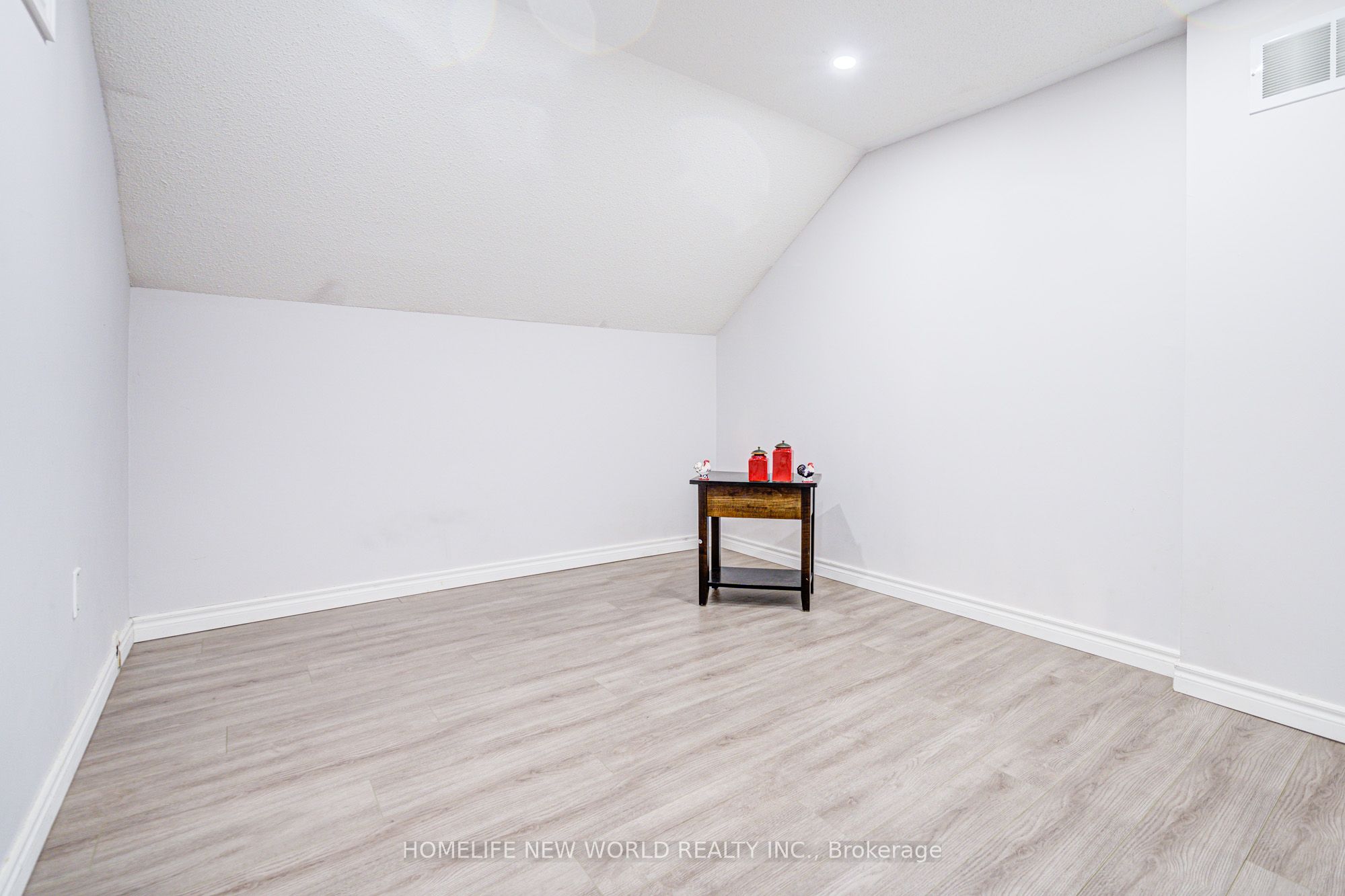 15 Cornell Meadows Avenue, #A206