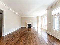 19 Alexandra Boulevard