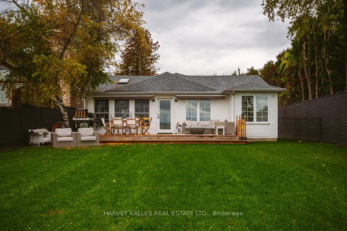 1375 Maple Road