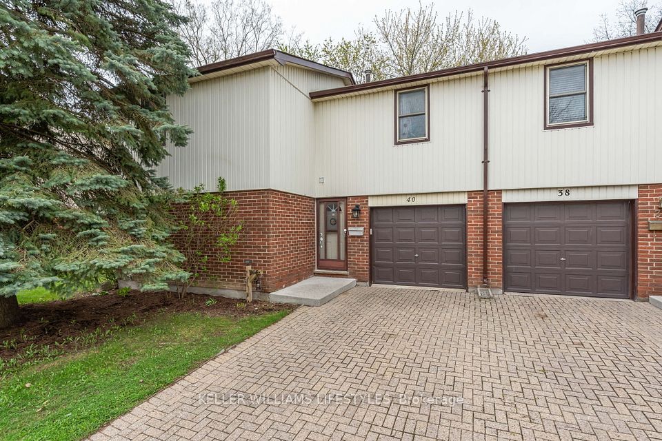 971 Adelaide