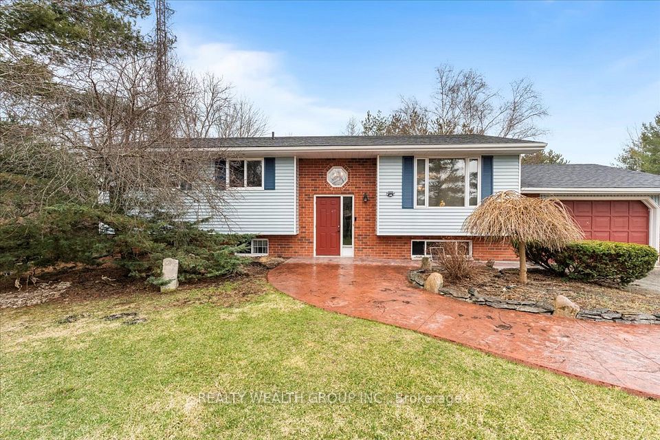 72 Halloway