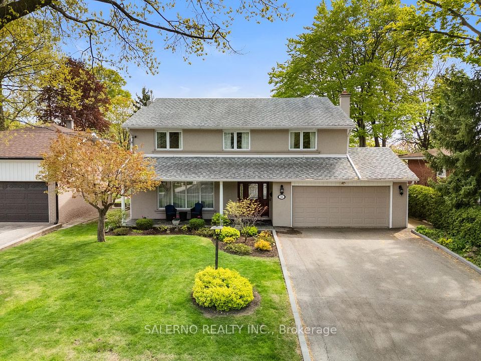 26 Buxton Road, Toronto, ON M3M 1Y5