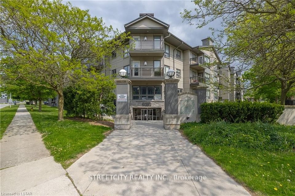 15 Jacksway Crescent