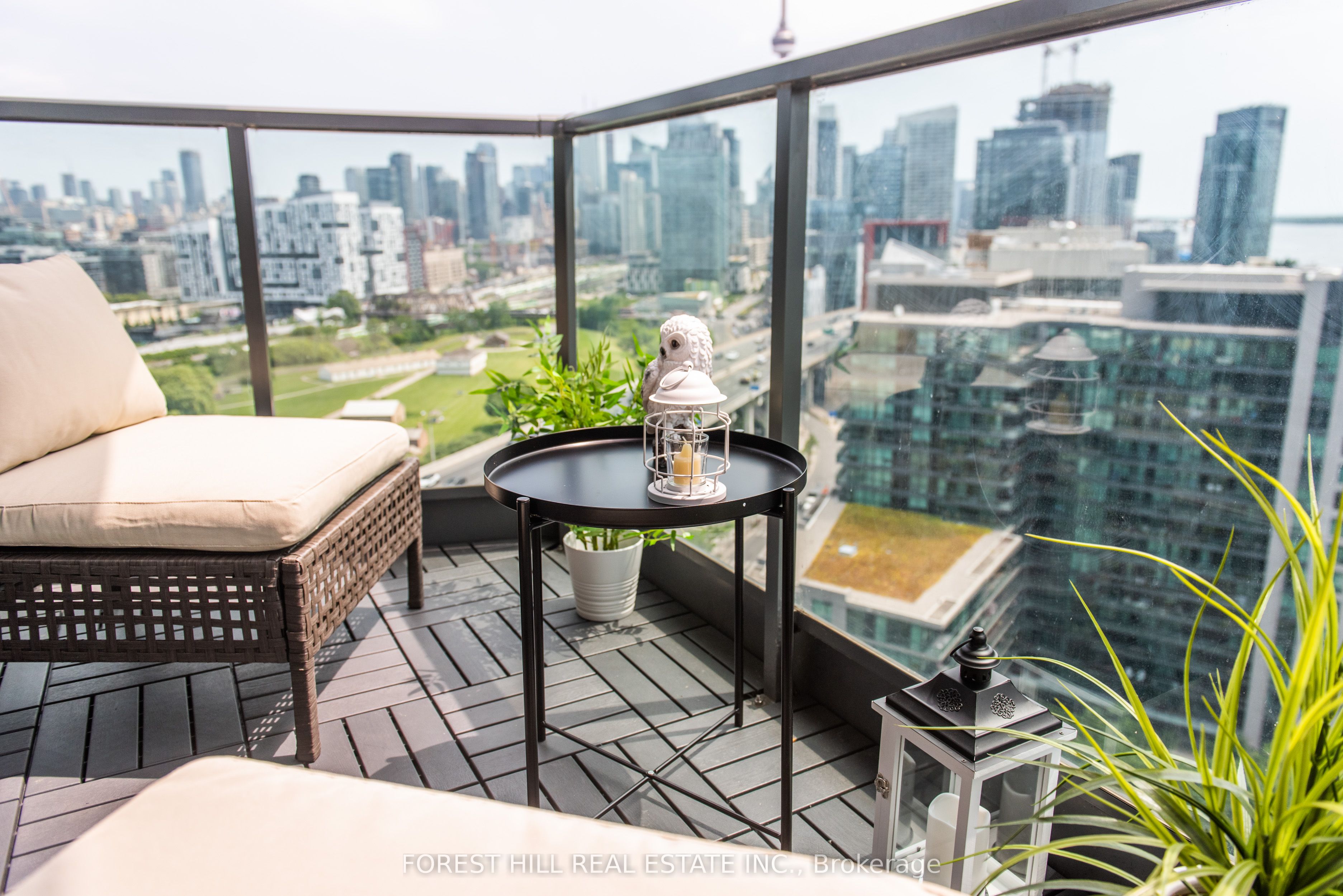 231 Fort York Boulevard, #2111