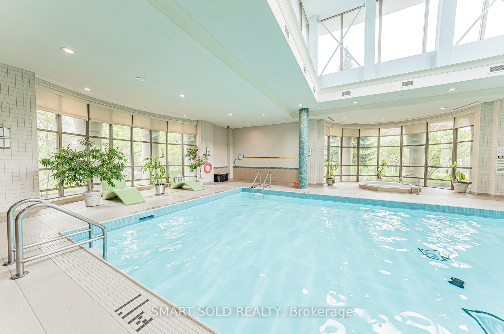 3 Bedrooms Condo at 238 Bonis, Toronto For sale
