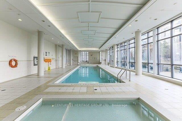 1 Bedroom Condo at 509 Beecroft, Toronto For sale