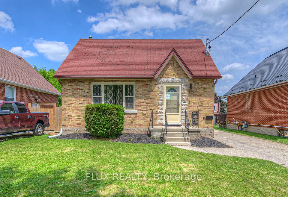 320 Highland
